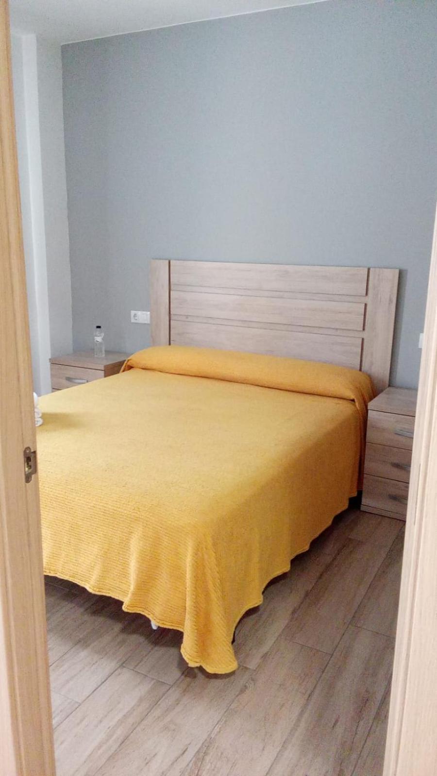 Hostal Los Valles Bielsa Buitenkant foto